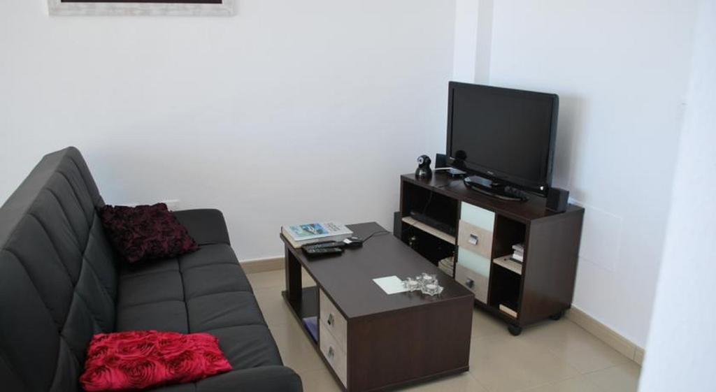 Apartment Mojon Hills 伊斯拉普拉纳 客房 照片